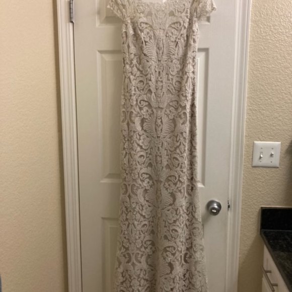 Wedding Dress - BHLDN - August Gown by Tadashi Shoji - Picture 3 of 13